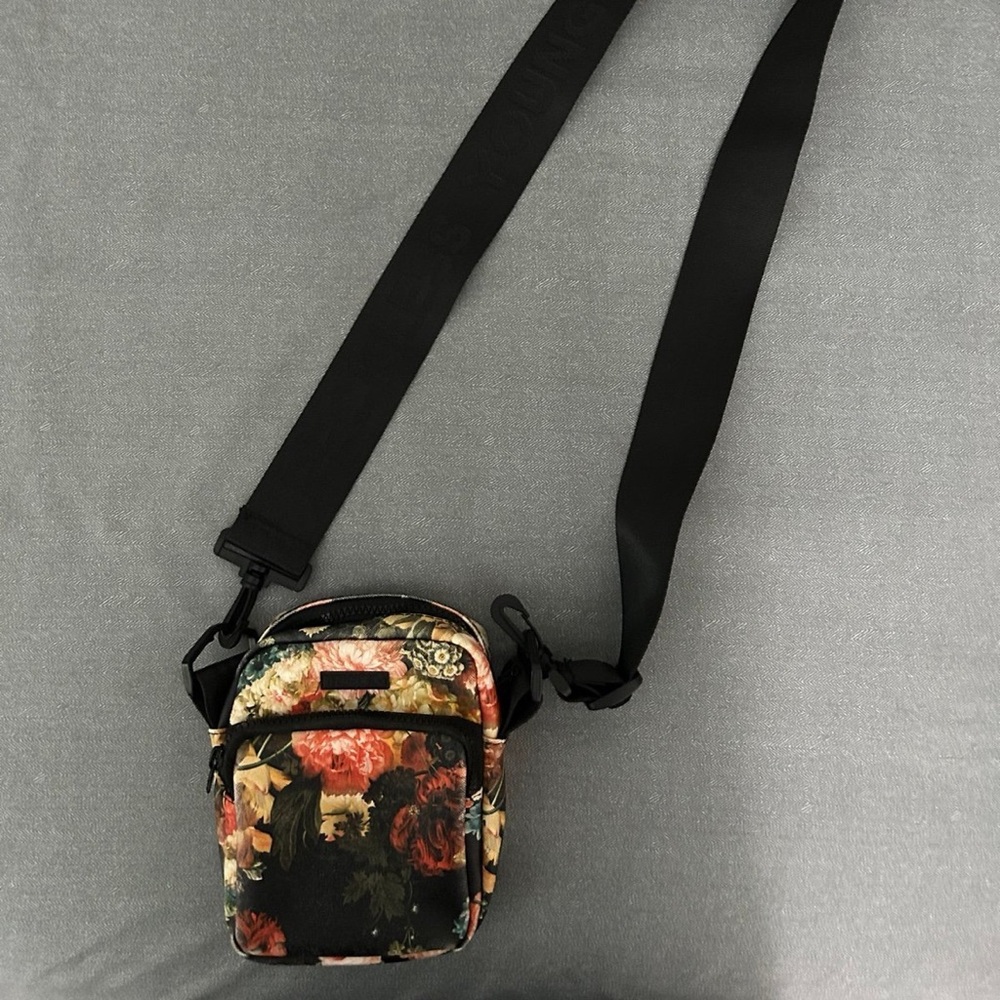 Crossbody bag